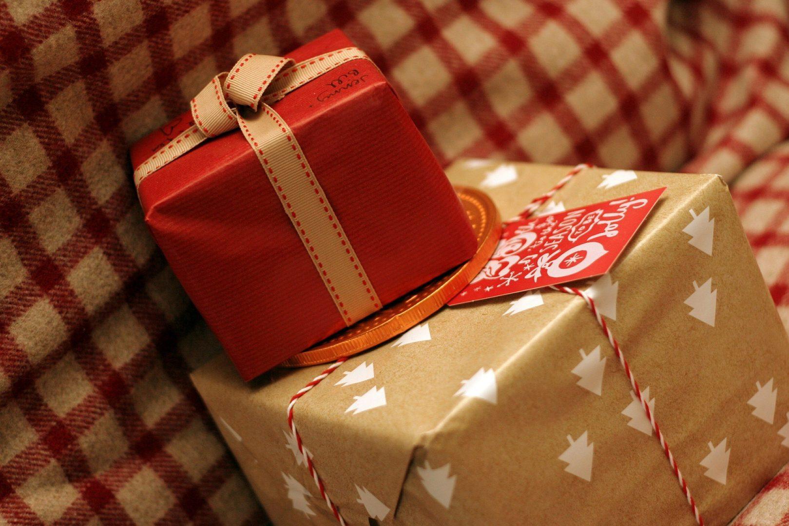 Presents under the Christmas| Web Design Surrey