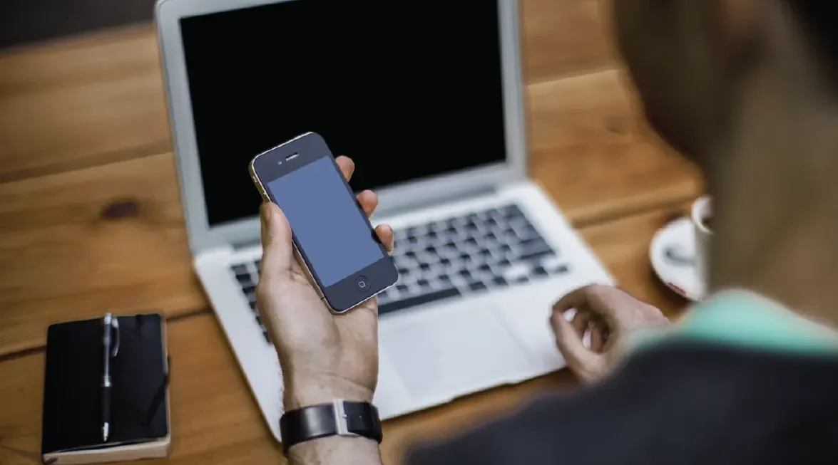 Are you looking for web design in Surrey? So are we – or a web designer in Surrey, to be more precise. We’ve been so busy that we now need extra hands on deck and have created a new role for a WordPress and PHP front-end developer. Thunderbolt Digital is a fast-growing web design agency based in the picturesque Georgian market town of Farnham, Surrey. We’ve only been going since February 2013 but our team shares over 50 years of industry experience and knows how to deliver high-quality web design, graphic design and digital marketing services to a wide variety of clients. We are the chosen digital provider for the Surrey County Council. If you live within a commutable distance from Farnham and are looking for a team with whom you can really grow and get a range of clients under your belt, this could be the job for you! We’ve worked with a variety of businesses from e-commerce to the public sector and we care a great deal about the quality of our service. We’re small enough to build a strong relationship with each other and our clients, but big enough that you’ll get the support you need to grow and develop your skills. Working for a privately owned start-up will give you ownership and visibility; something you won’t get at a larger agency. The job The ideal candidate should have a year or more experience in PHP & WP and will report directly to Jason, our Head of Creative. After qualifying period: 1 day a week working from home Gym membership 25 days holiday rising to 30 Contact us for more information! If you are looking for web design, graphic design or digital marketing services in Surrey, Berkshire or Hampshire, do get in touch, too. We’re working on a few interesting projects right now – could yours be our next one?