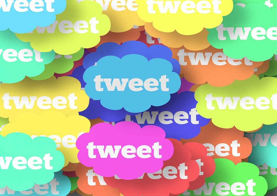 Image of "tweet" in clouds | Social Media Surrey | Thunderbolt