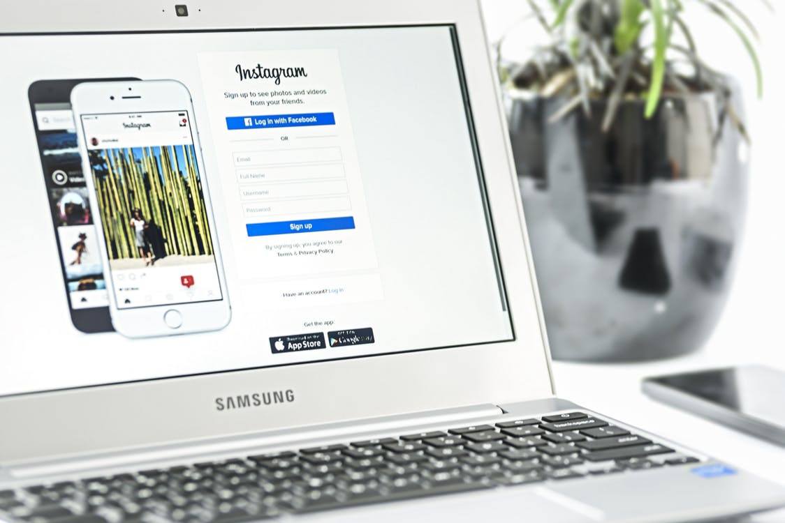 Instagram Log In Screen | Digital Agency in Surrey